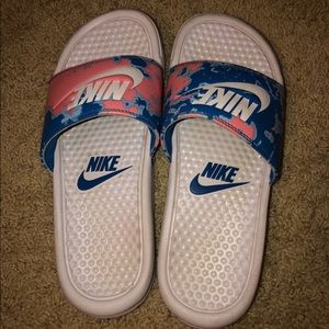 nike slides